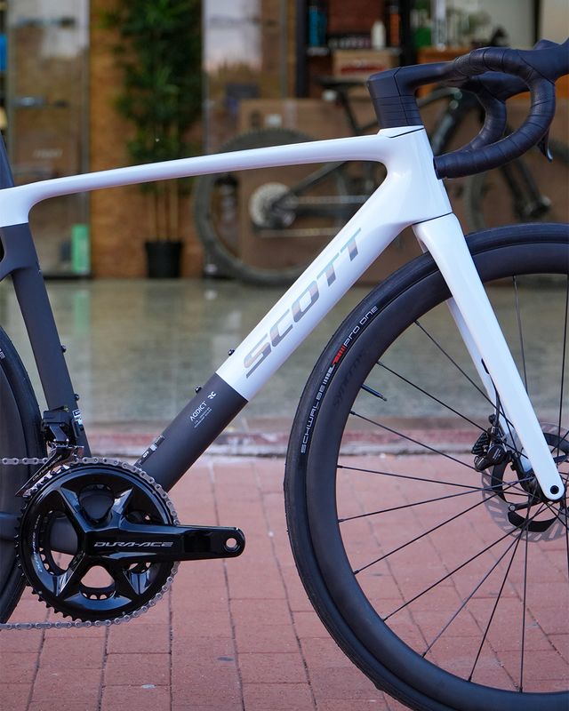 Bicicleta Scott Addict RC Pro