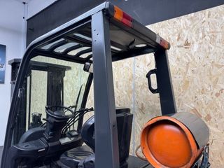 Carretilla Toyota GLP 1.800 kg Triple