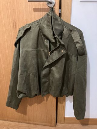 Chaqueta bomber verde militar