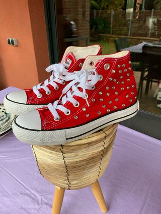 ANDY-Z Zapatillas Rojas con Tachuelas