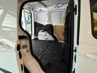 Ford Transit Courier Ford Transit Courier Van 1.5 TDCi 56kW Ambiente