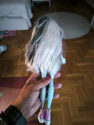 Monster High Frankie Stein Muñeca