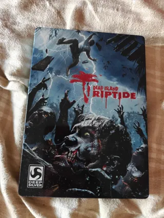 Gears of War 3 - Carátula Metálica