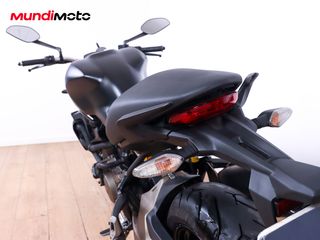DUCATI MONSTER 821 DARK ABS