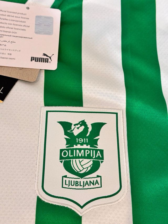 Lote 3 Camisetas Fútbol Talla M
Oficial 100%