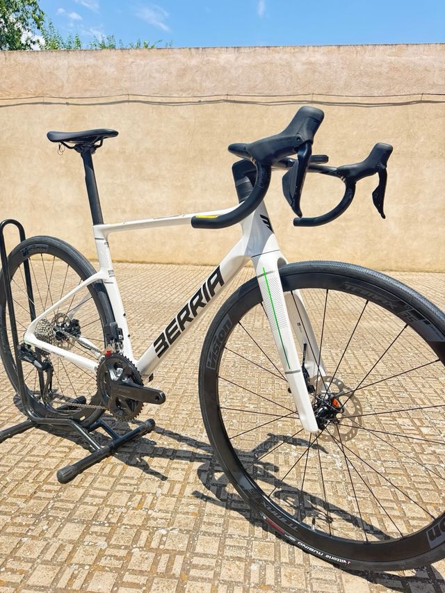 BERRIA BELADOR PRO 105di2