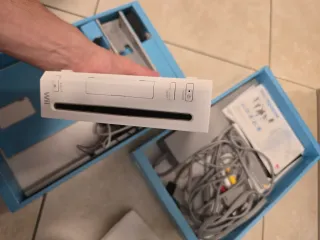 Nintendo Wii con scatola e Wii Sports