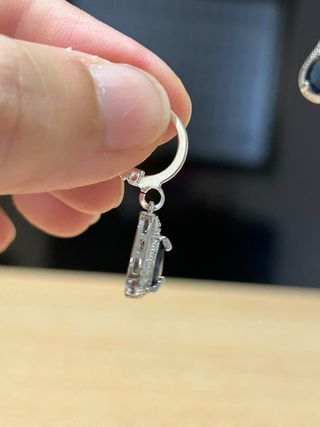 Pendientes lágrima piedra azul oscuro