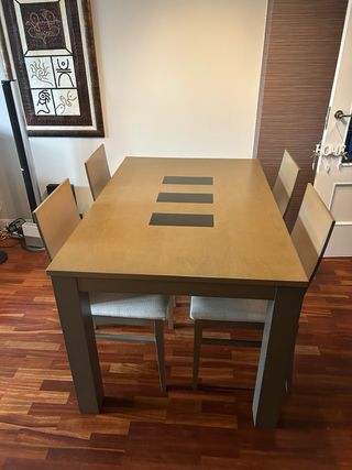 Mesa comedor extensible 130-180cm + 4 sillas