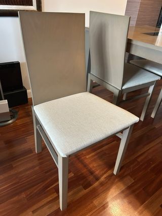Mesa comedor extensible 130-180cm + 4 sillas