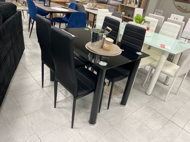 MESA COMEDOR + 4 SILLAS POLIPIEL 
