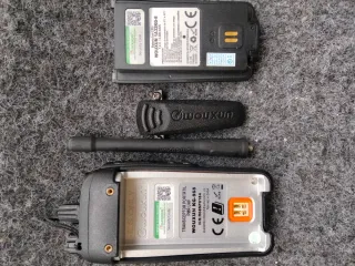 Walkie Talkie Wouxun KG-968 bluetooth