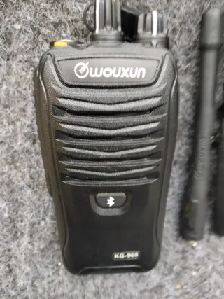 Walkie Talkie Wouxun KG-968 bluetooth