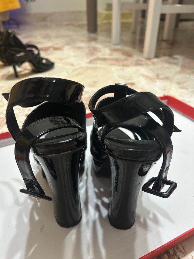 Miss Sixty sandali neri con tacco