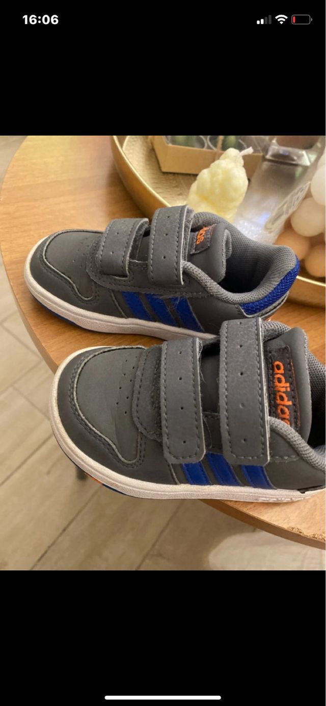 Scarpe Adidas bimbo grigio scuro