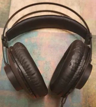 AKG K72 Auriculares Profesionales Negros