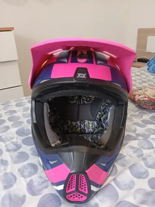 Casco de Cross en perfecto estado con funda y gafa