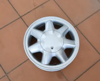 LLANTAS RENAULT 13 PULGADAS