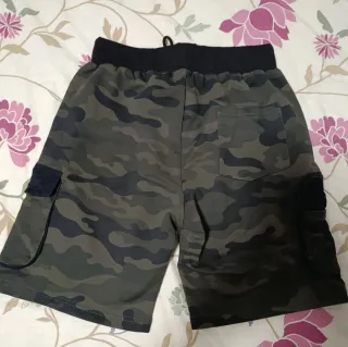 Short deportivo camuflaje Talla M