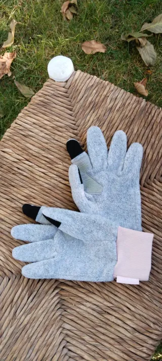 Guantes niña forro polar. Talla 8-10 años