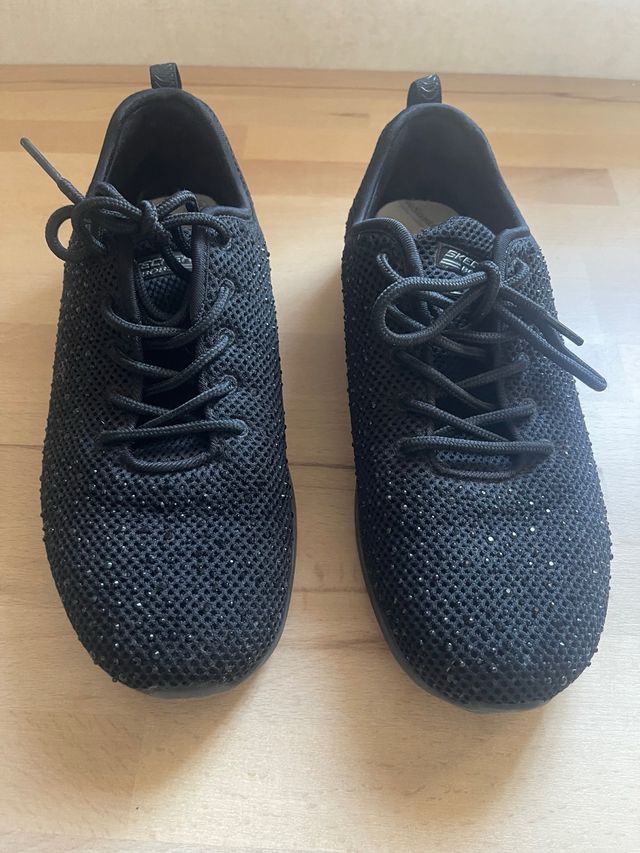 Zapatillas Skechers Negras Brillantes