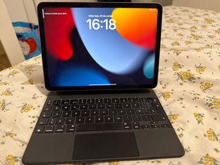 iPad Air 5ª Gen 256GB Morado