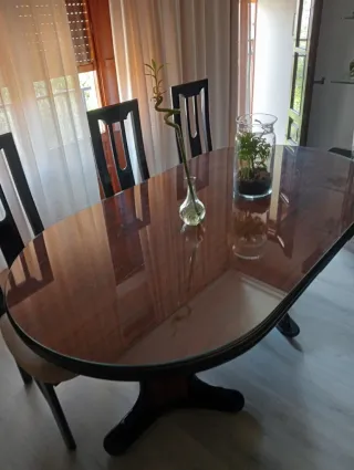 Tavolo da soggiorno con due ali allungabili