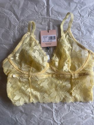 Lote bolso naranja y sujetador amarillo