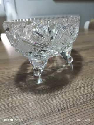 Ciotola vintage in cristallo lavorato