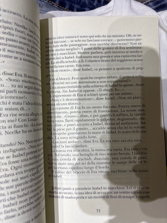 Estranea di Yael Van Der Wouden