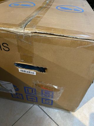 Microondas empotrable nuevo en caja