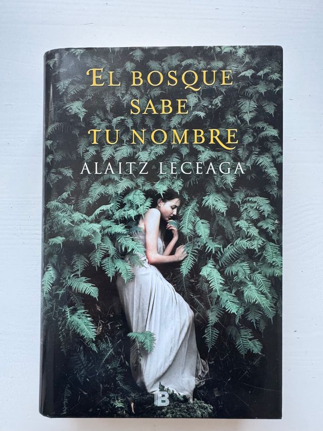 El Bosque Sabe Tu Nombre / The Forest Knows You...