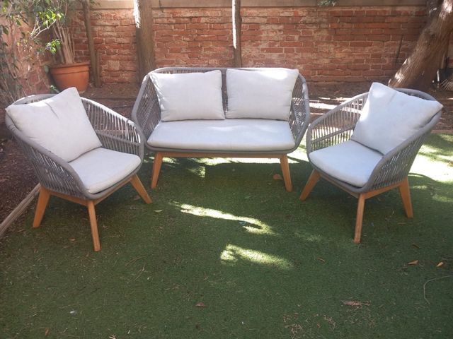 Conjunto sofá y sillones de jardín