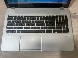 HP Envy Touchsmart 15-j00 Portátil Plata