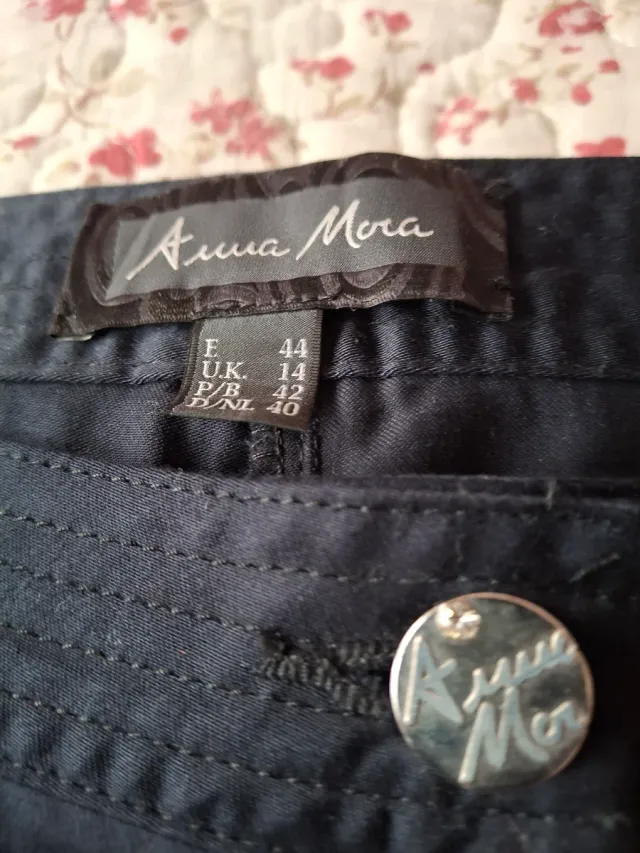 Pantalón negro elegante