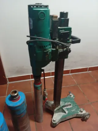Perforadora Hormigón + Brocas