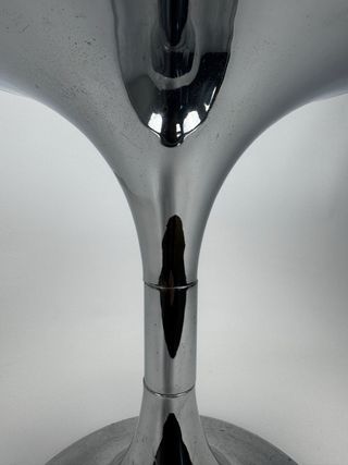 Taburete estilo Tulip Cromado Negro