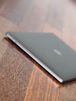 MacBook Pro 16” (2019) i7 / 16 GB RAM / 500 GB SSD