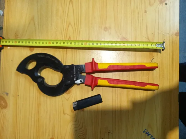 Cortacables profesional