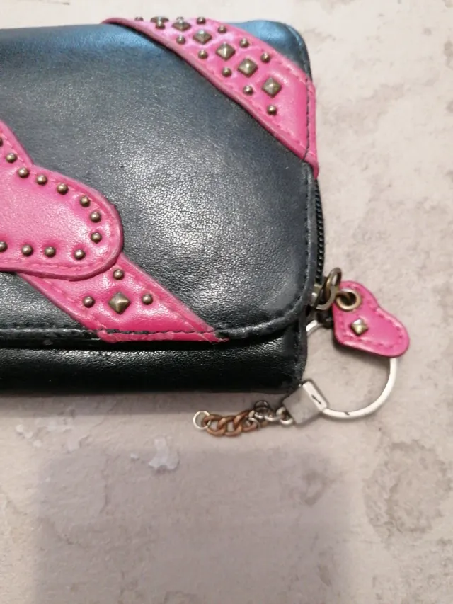 Portafoglio donna nero e fucsia