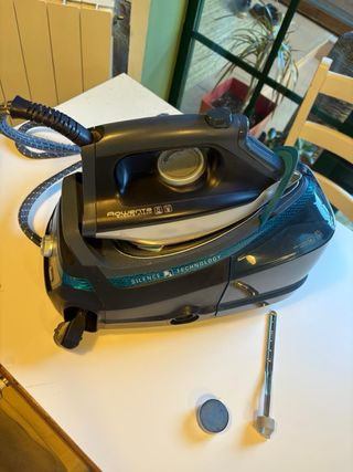 Centro de Planchado Rowenta Silence Steam