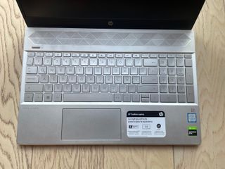 HP Pavilion i5 8GB RAM 15-cs1001la