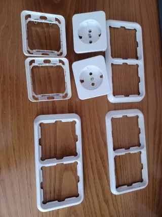 Embellecedores Simon 75 (Varios)