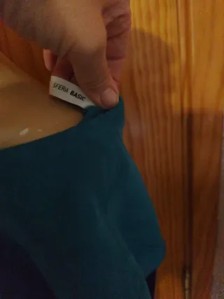 Vestido verde aterciopelado