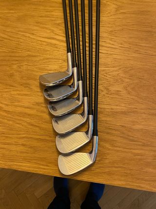 Hierros Wilson D7 Forged Grafito PW-5