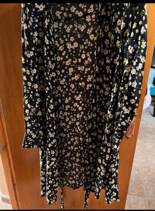 Vestido floral manga larga con cinturón