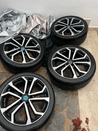 Llantas 18 con neumáticos Mercedes Benz