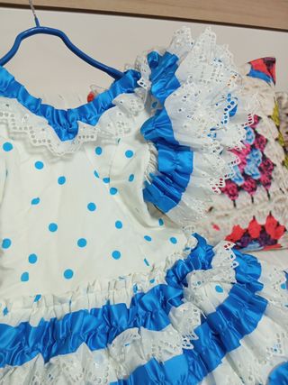 Vestido sevillana Talla S medida 1,08 largo 