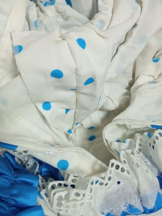 Vestido sevillana Talla S medida 1,08 largo 