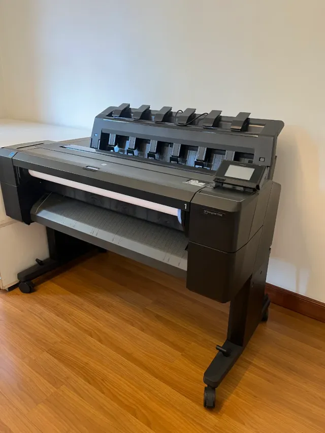 Plotter HP DesignJet (estropeado)